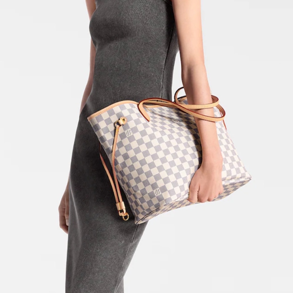 Louis Vuitton white Neverfull Damier MM canvas tote